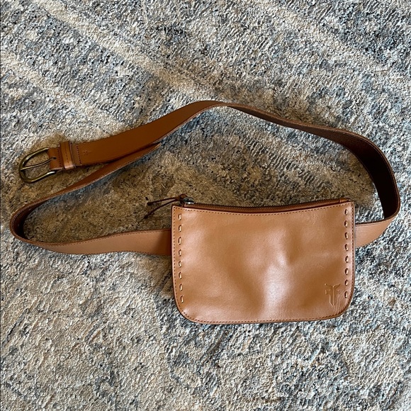 Frye Accessories - Frye brown leather belt bag - XL